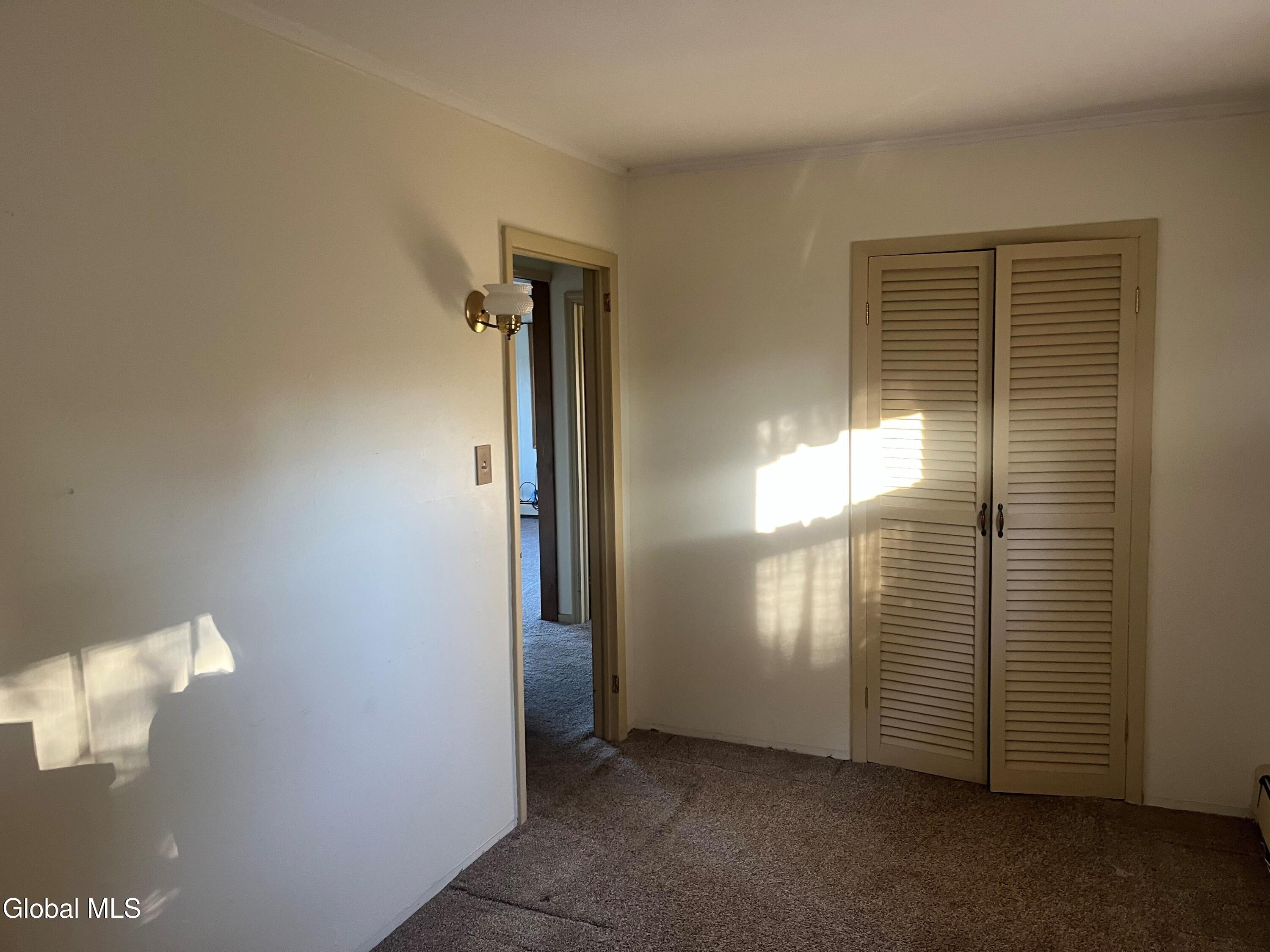 1012 Alheim Drive Schenectady NY 12303