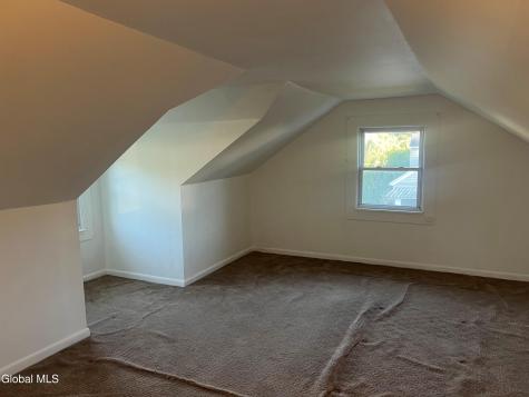 1012 Alheim Drive Schenectady NY 12303