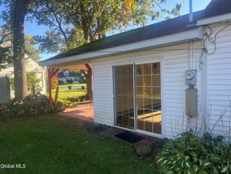 1012 Alheim Drive Schenectady NY 12303