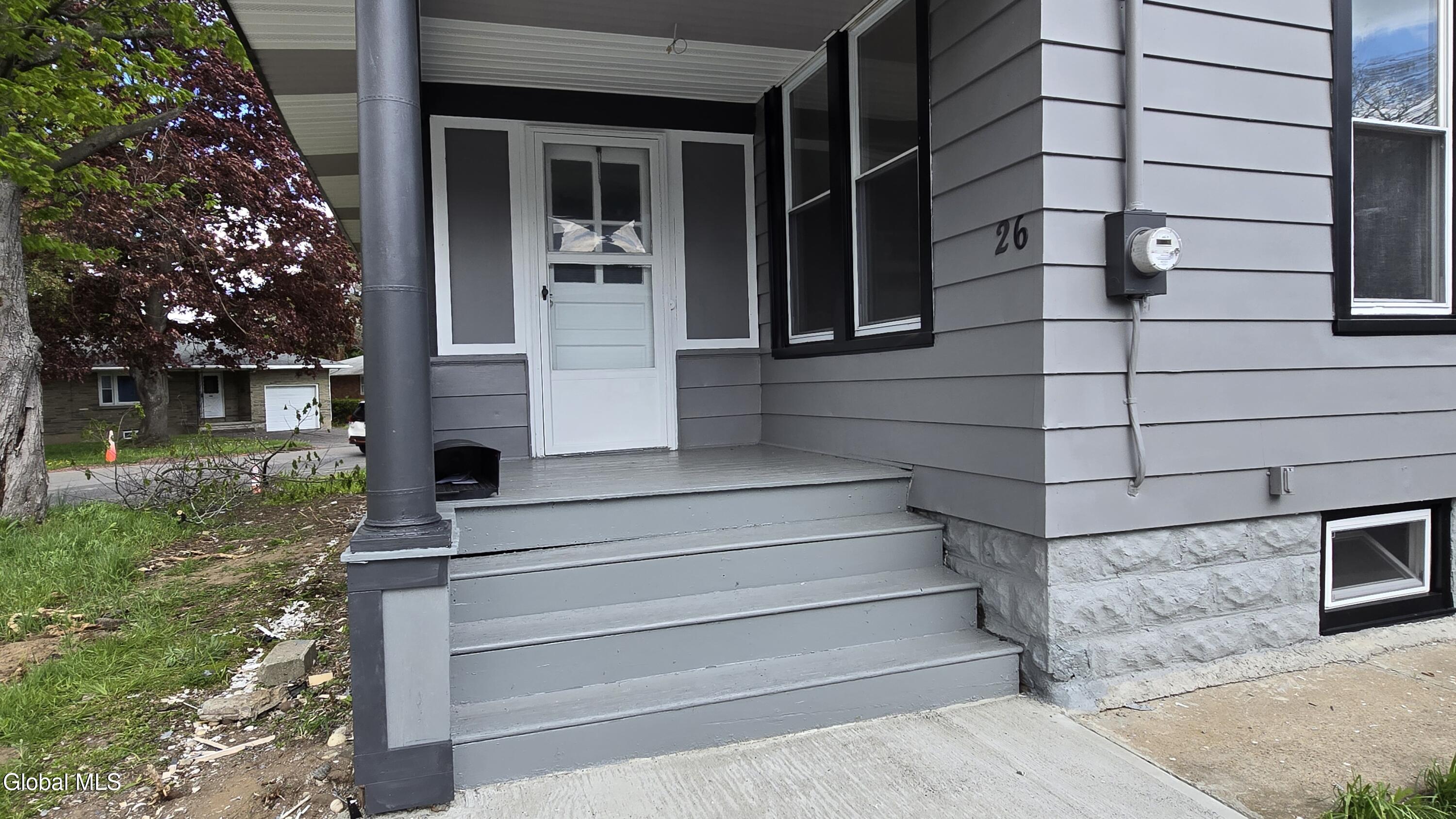 26 Lawnwood Avenue Schenectady NY 12304