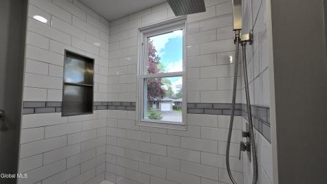 26 Lawnwood Avenue Schenectady NY 12304