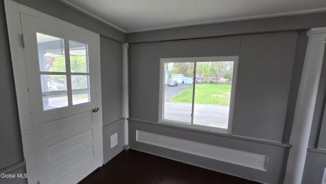 26 Lawnwood Avenue Schenectady NY 12304