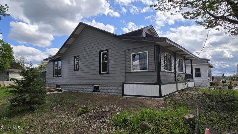 26 Lawnwood Avenue Schenectady NY 12304
