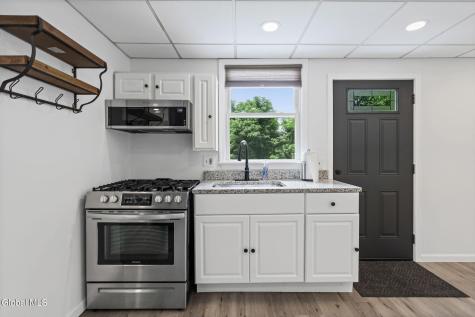 681 Delaware Avenue Albany NY 12209