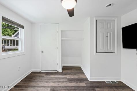 681 Delaware Avenue Albany NY 12209