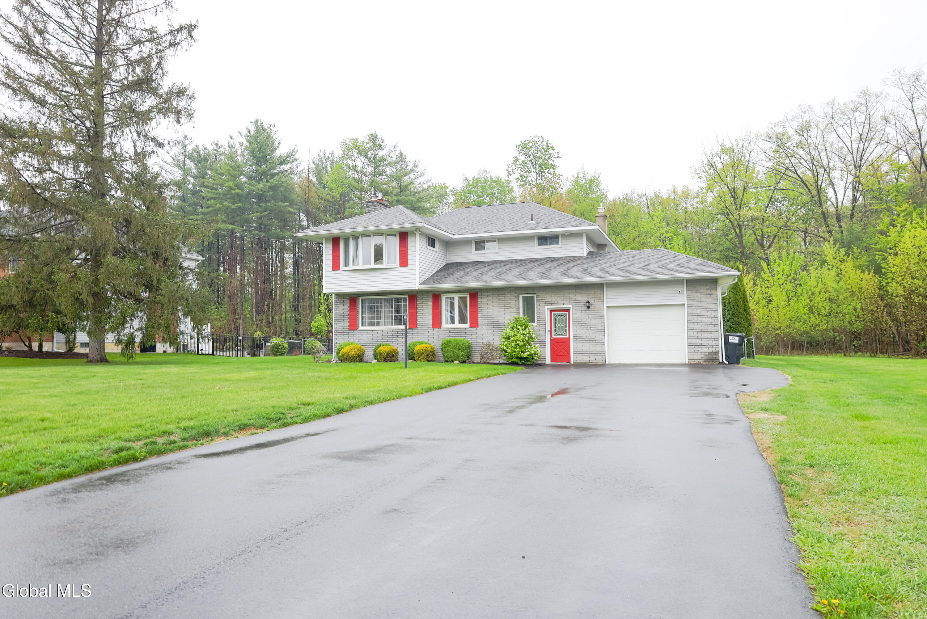 103 Steeple Way Rotterdam NY 12306