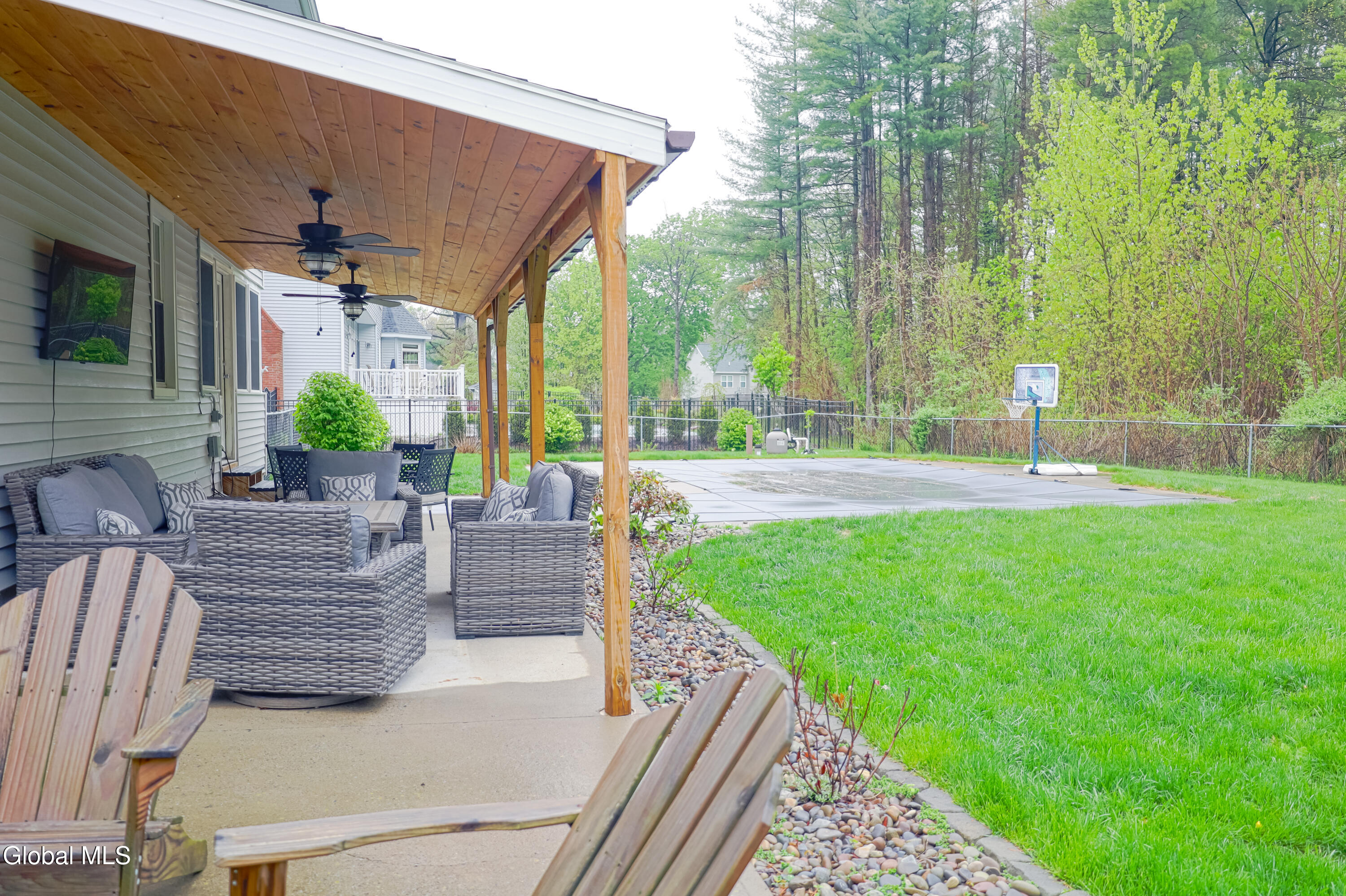 103 Steeple Way Rotterdam NY 12306