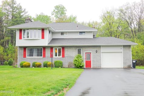 103 Steeple Way Rotterdam NY 12306