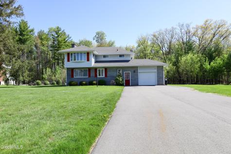 103 Steeple Way Rotterdam NY 12306