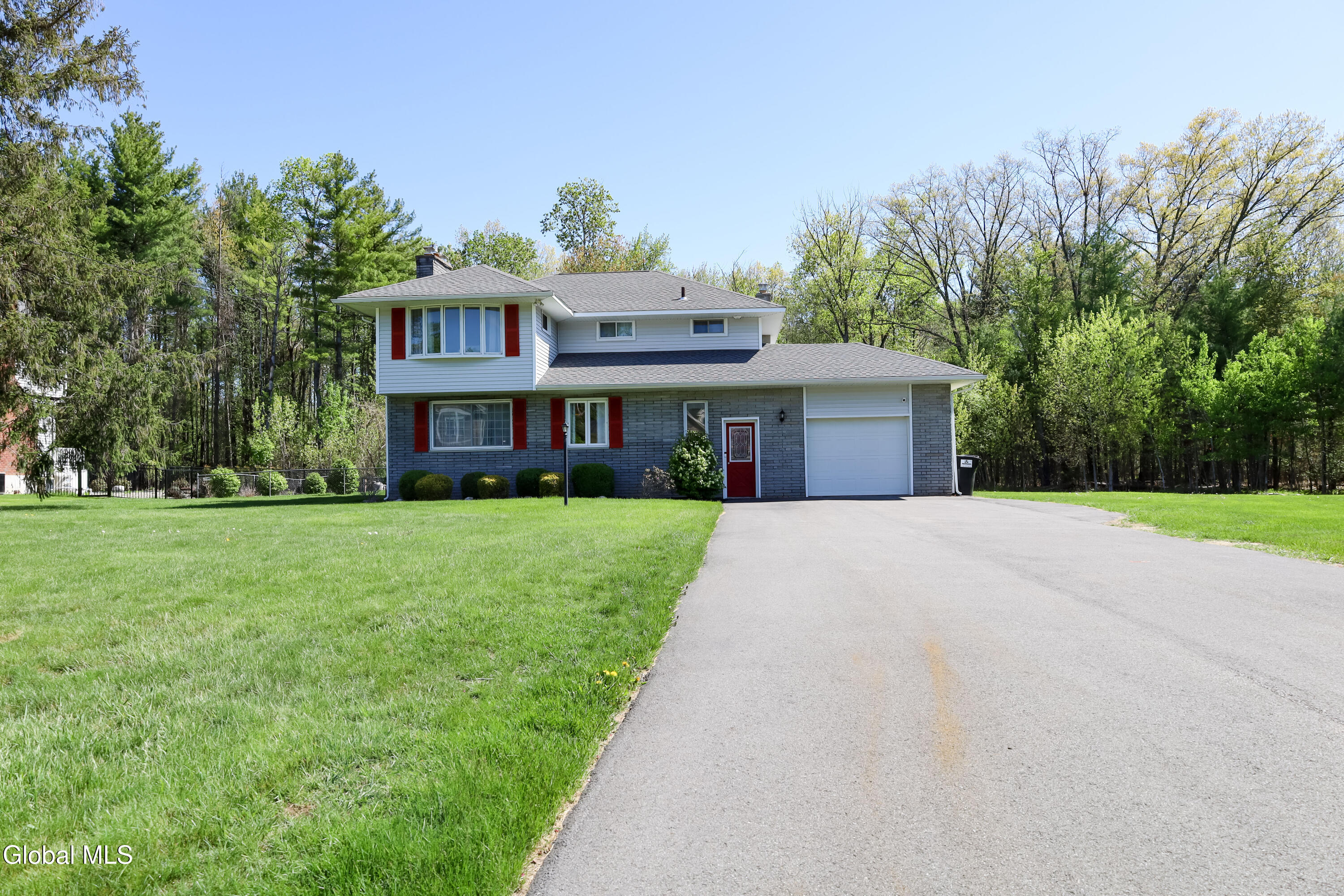 103 Steeple Way Rotterdam NY 12306