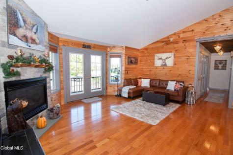 419 Verbeck Avenue Schaghticoke NY 12154