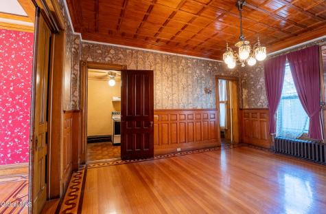 277 Lark Street Albany NY 12210