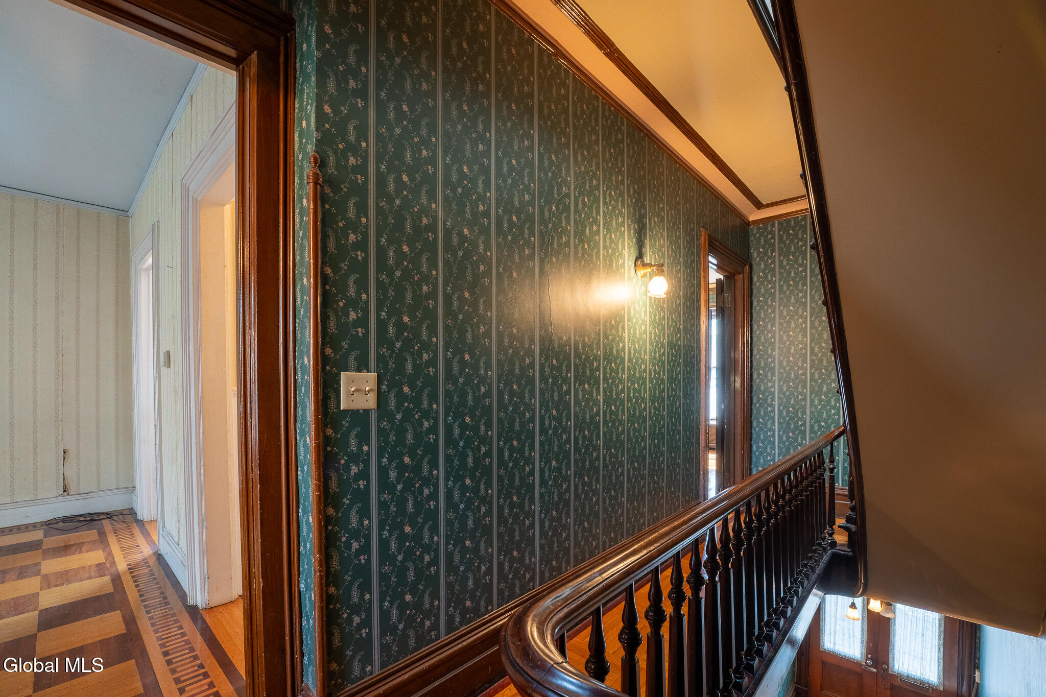 277 Lark Street Albany NY 12210