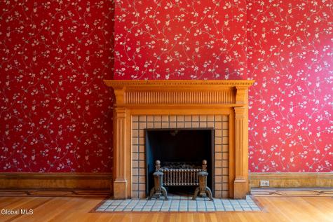 277 Lark Street Albany NY 12210