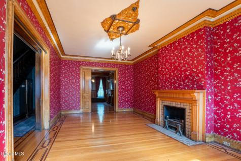 277 Lark Street Albany NY 12210