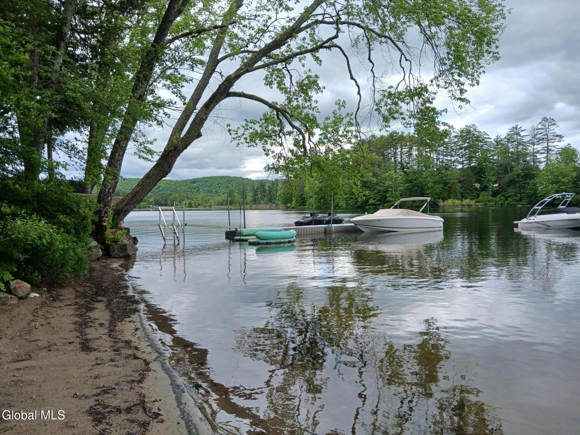 170 E Shore Drive Adirondack NY 12808