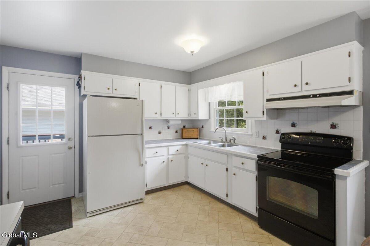296 N Schodack Road East Greenbush NY 12061