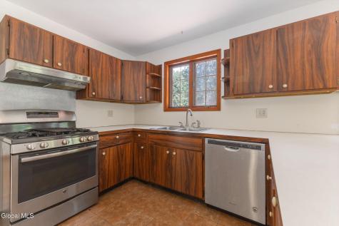 163 Aviation Road Queensbury NY 12804