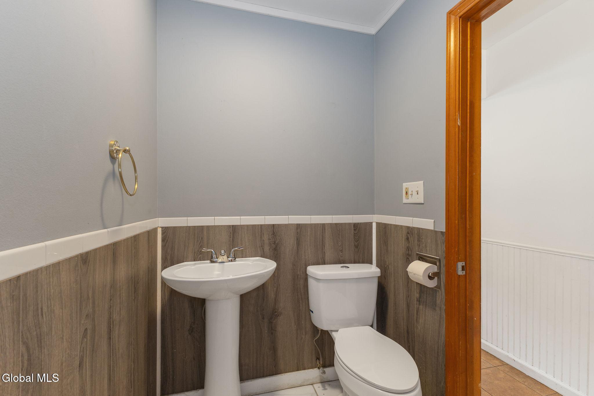 163 Aviation Road Queensbury NY 12804