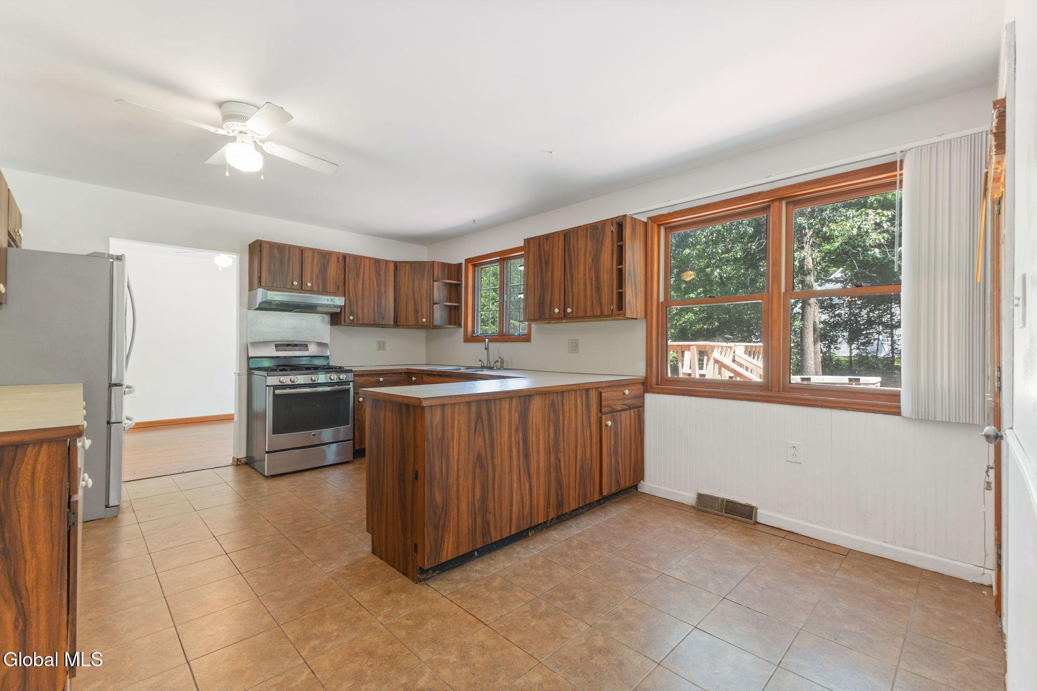 163 Aviation Road Queensbury NY 12804