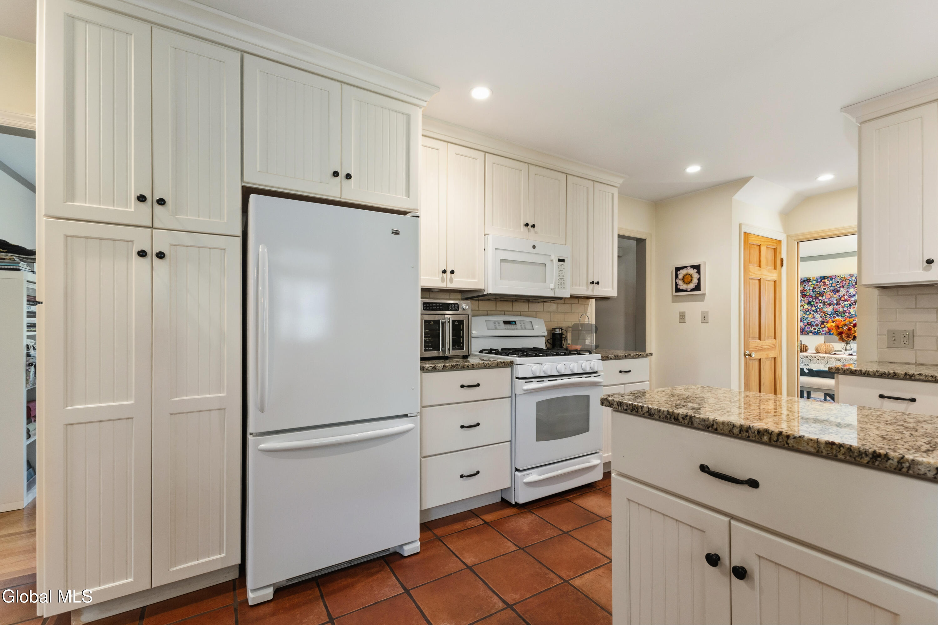 1009 Cheyenne Road Glenville NY 12302