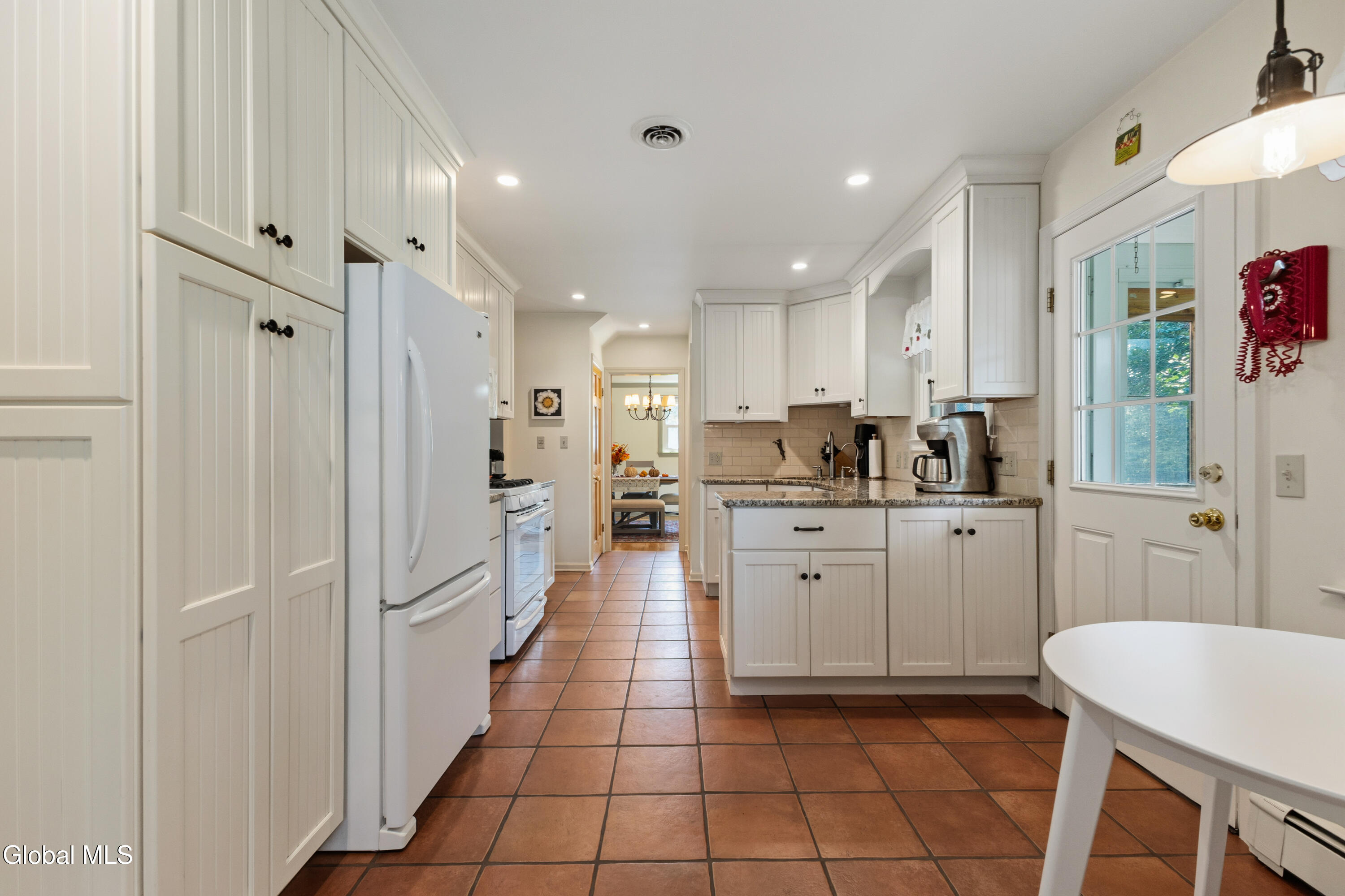 1009 Cheyenne Road Glenville NY 12302