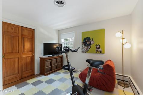 1009 Cheyenne Road Glenville NY 12302
