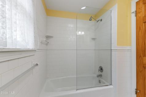 1009 Cheyenne Road Glenville NY 12302