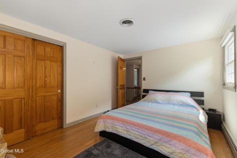 1009 Cheyenne Road Glenville NY 12302