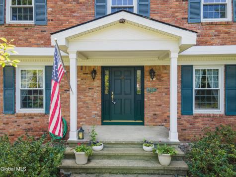 1009 Cheyenne Road Glenville NY 12302