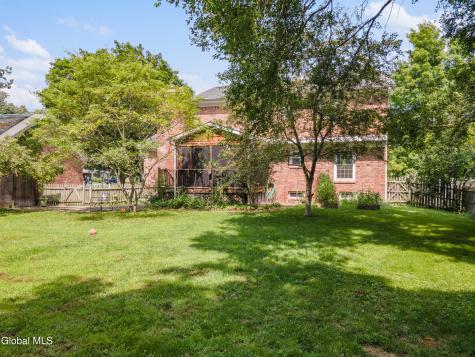 1009 Cheyenne Road Glenville NY 12302