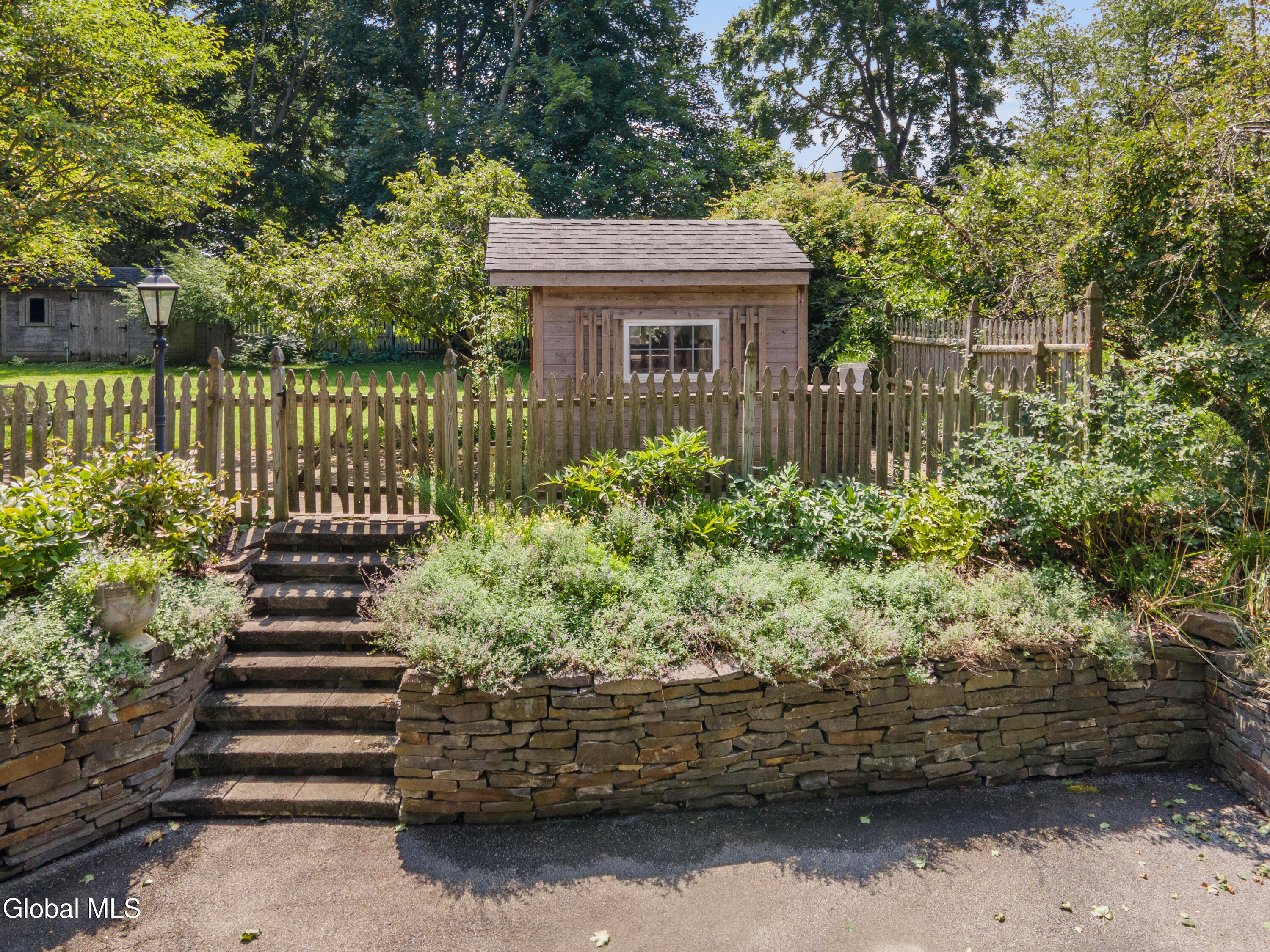 1009 Cheyenne Road Glenville NY 12302