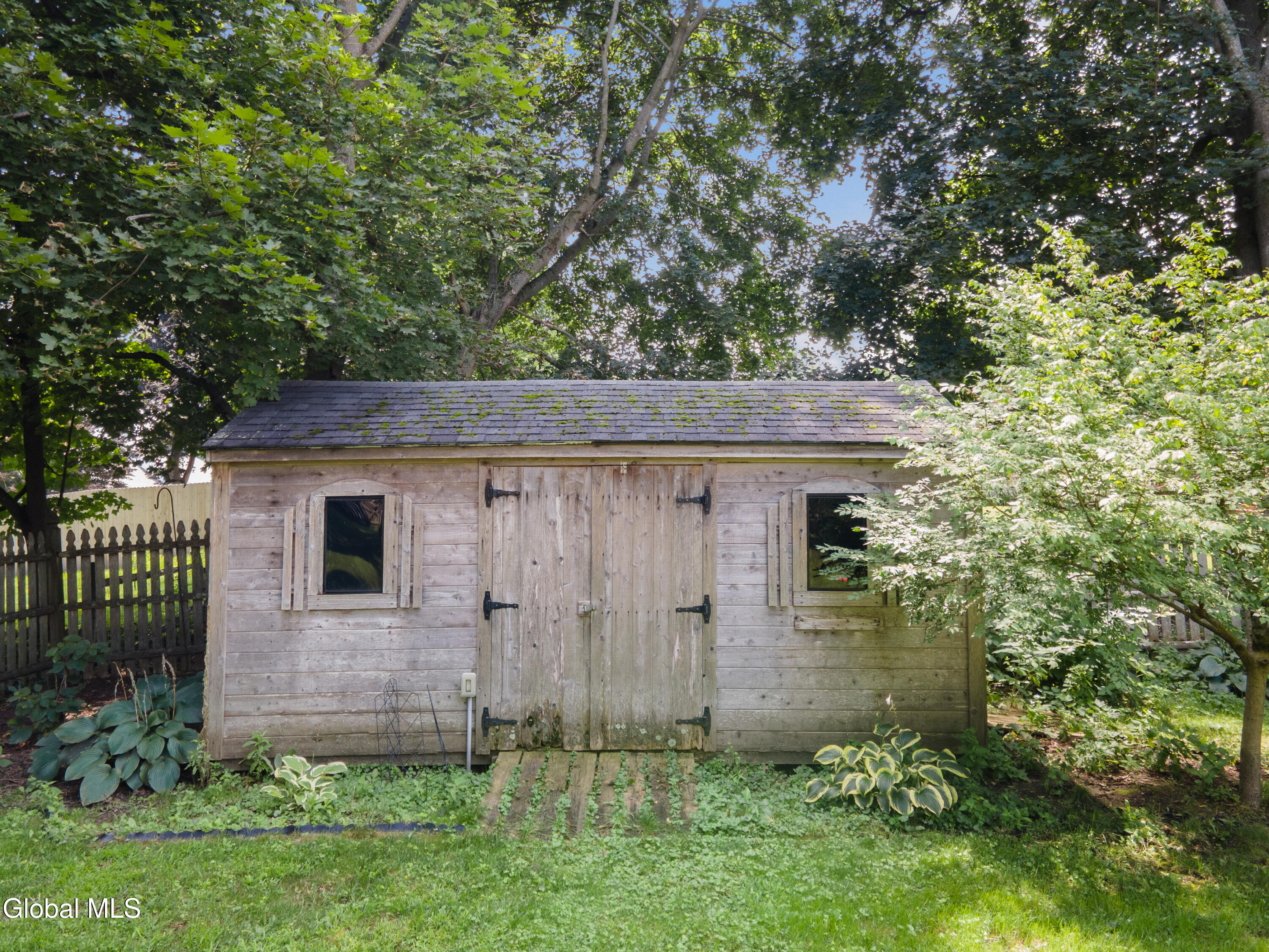 1009 Cheyenne Road Glenville NY 12302