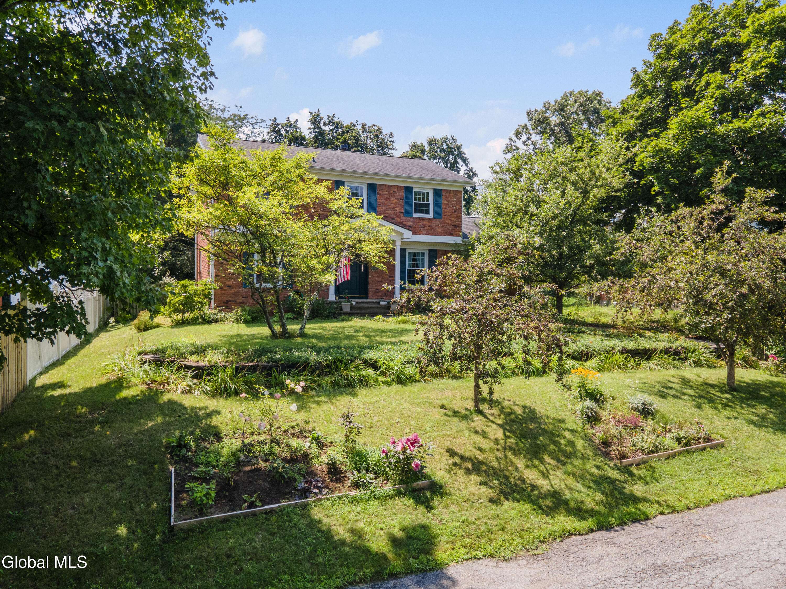 1009 Cheyenne Road Glenville NY 12302