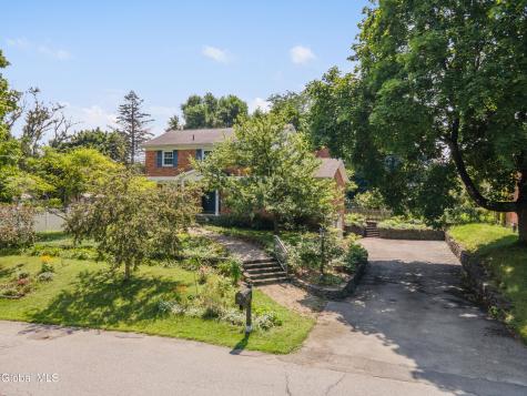 1009 Cheyenne Road Glenville NY 12302