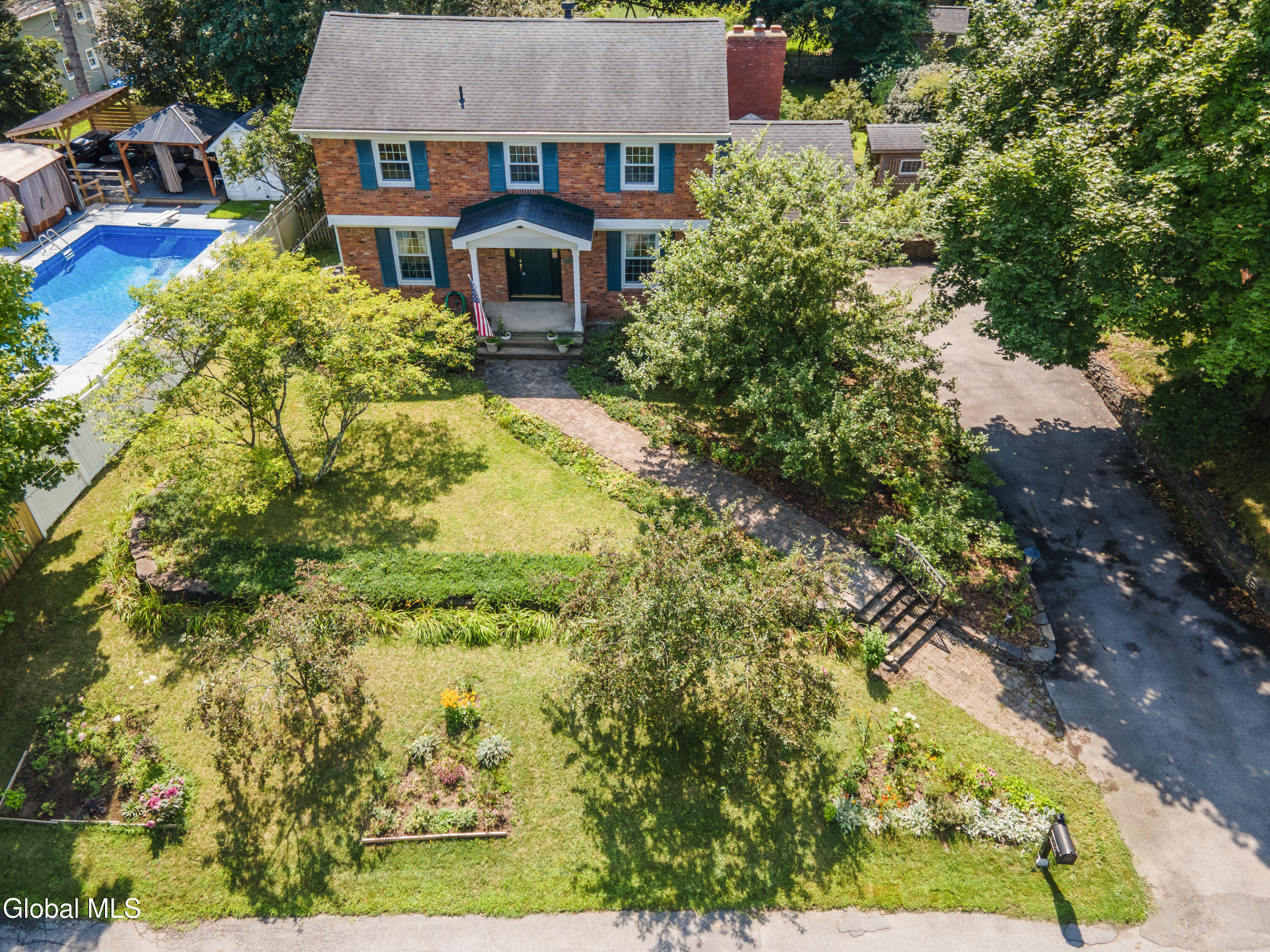 1009 Cheyenne Road Glenville NY 12302