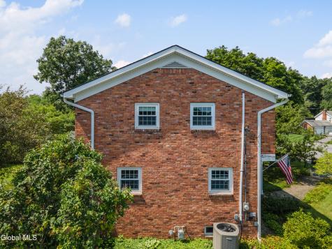 1009 Cheyenne Road Glenville NY 12302
