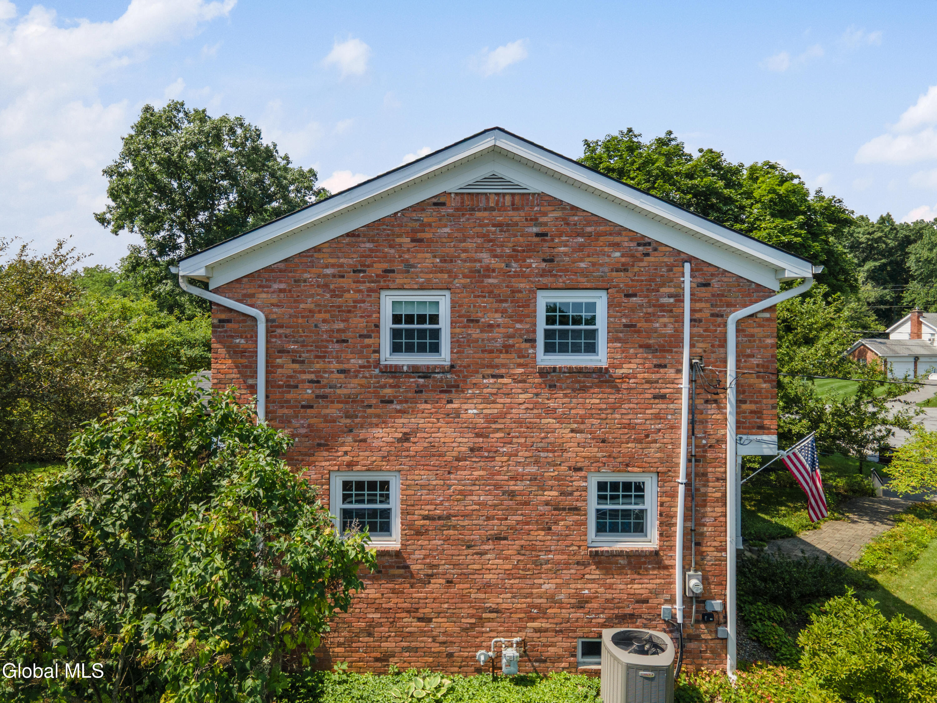 1009 Cheyenne Road Glenville NY 12302
