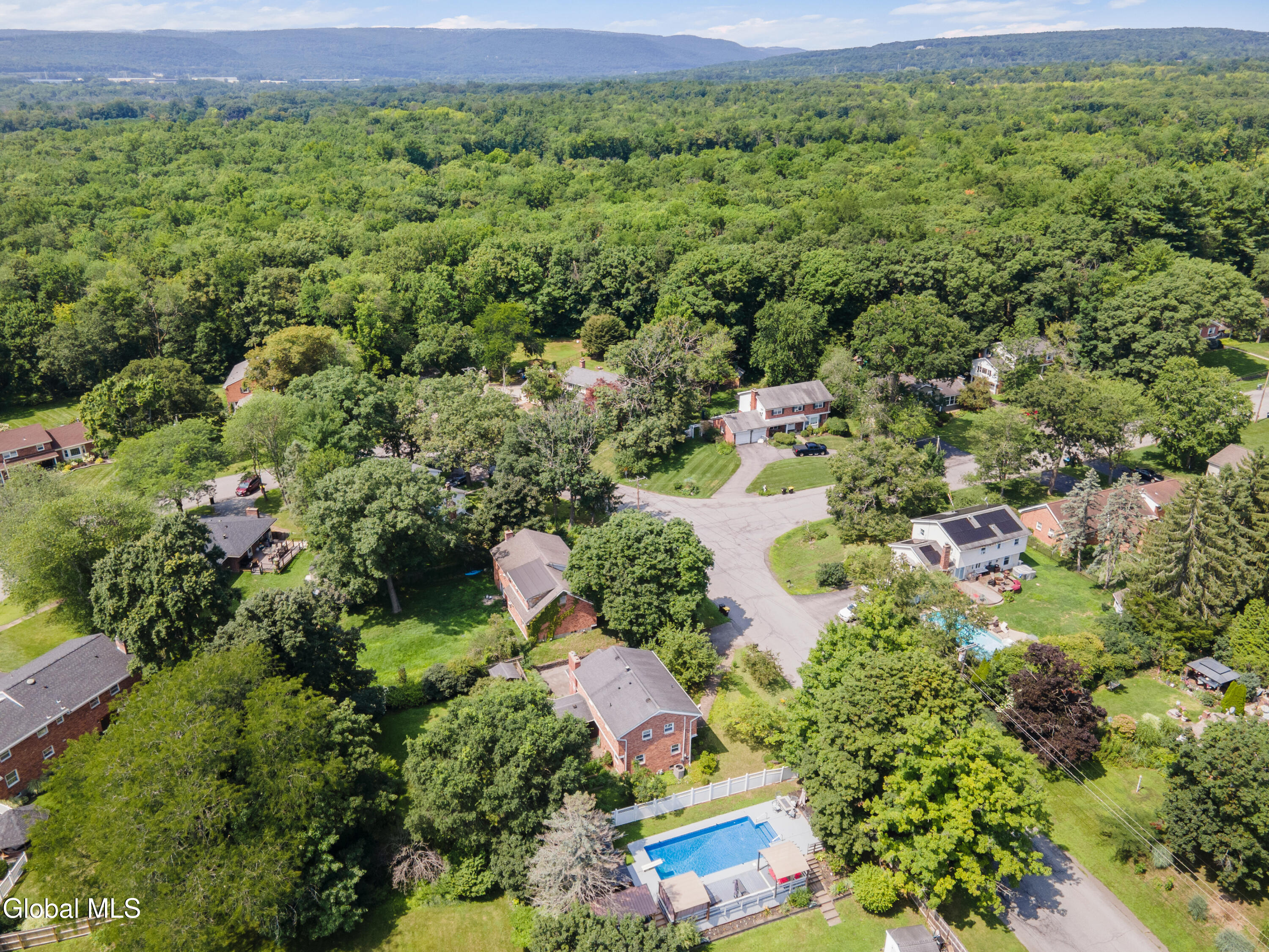 1009 Cheyenne Road Glenville NY 12302