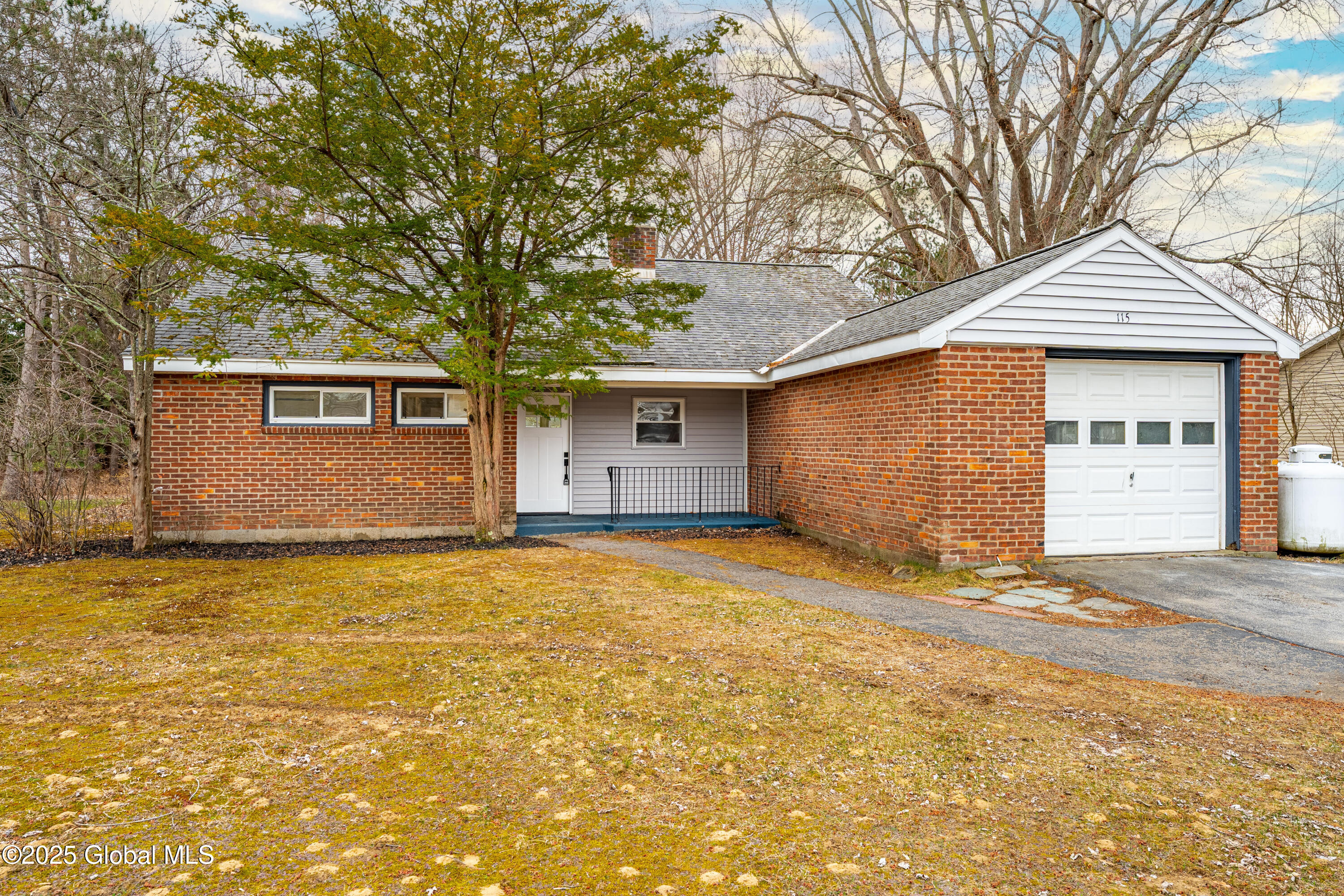 115 Droms Road Glenville NY 12302