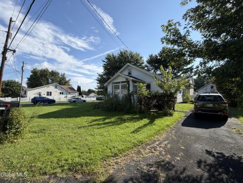 31 Western Avenue Watervliet NY 12189