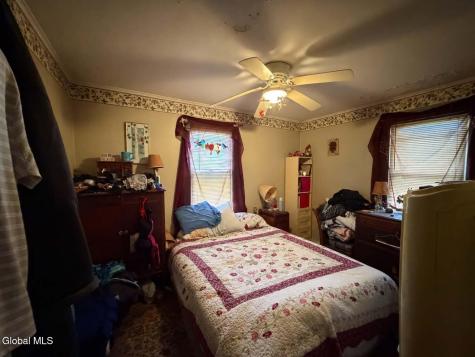 31 Western Avenue Watervliet NY 12189