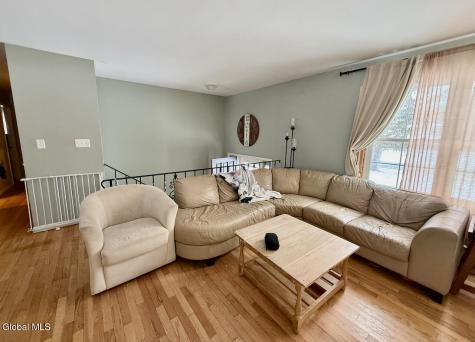 187 Spring Road Glenville NY 12302