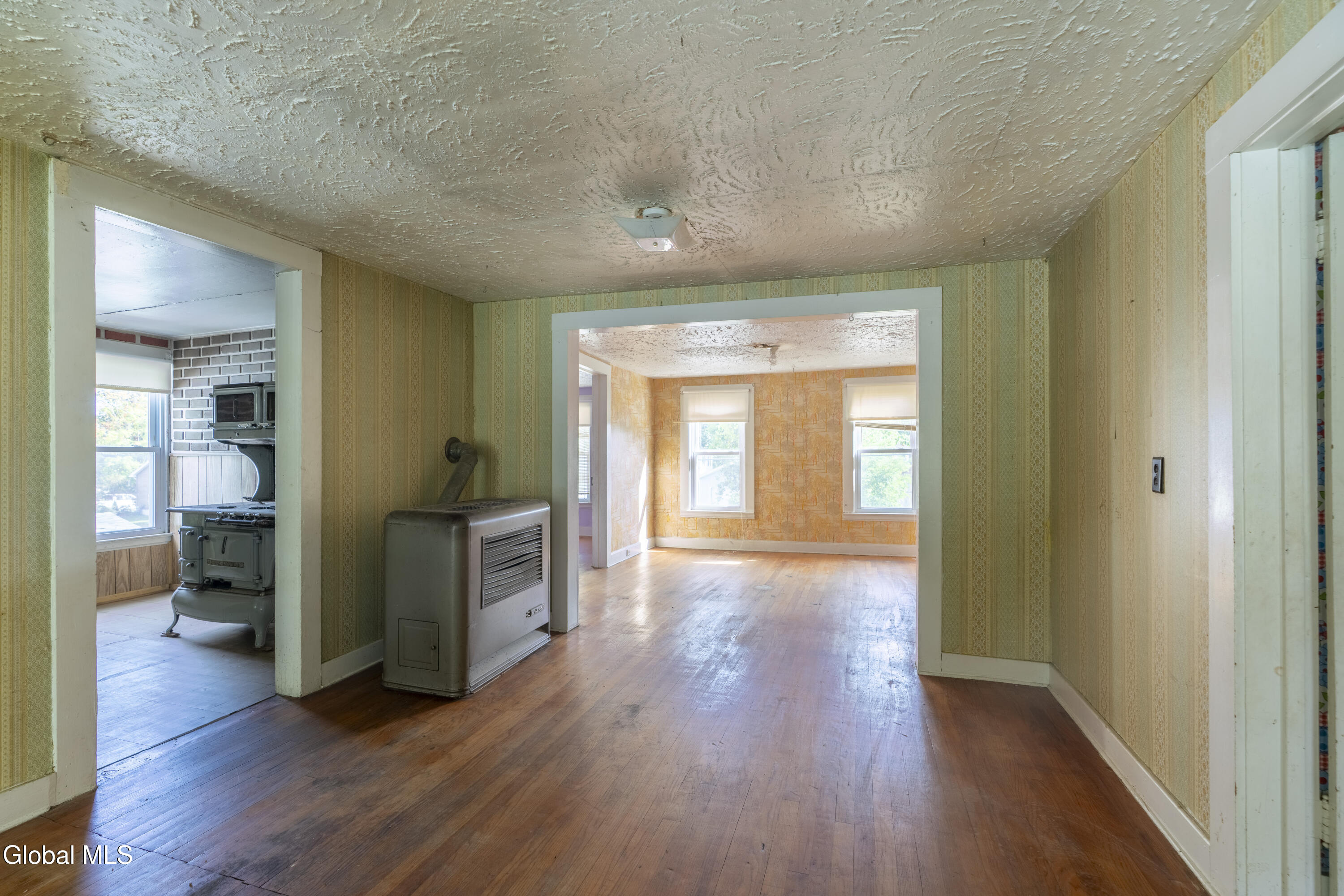 27 Woodard Street Glens Falls NY 12801