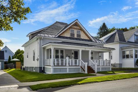 27 Almond Street Gloversville NY 12078
