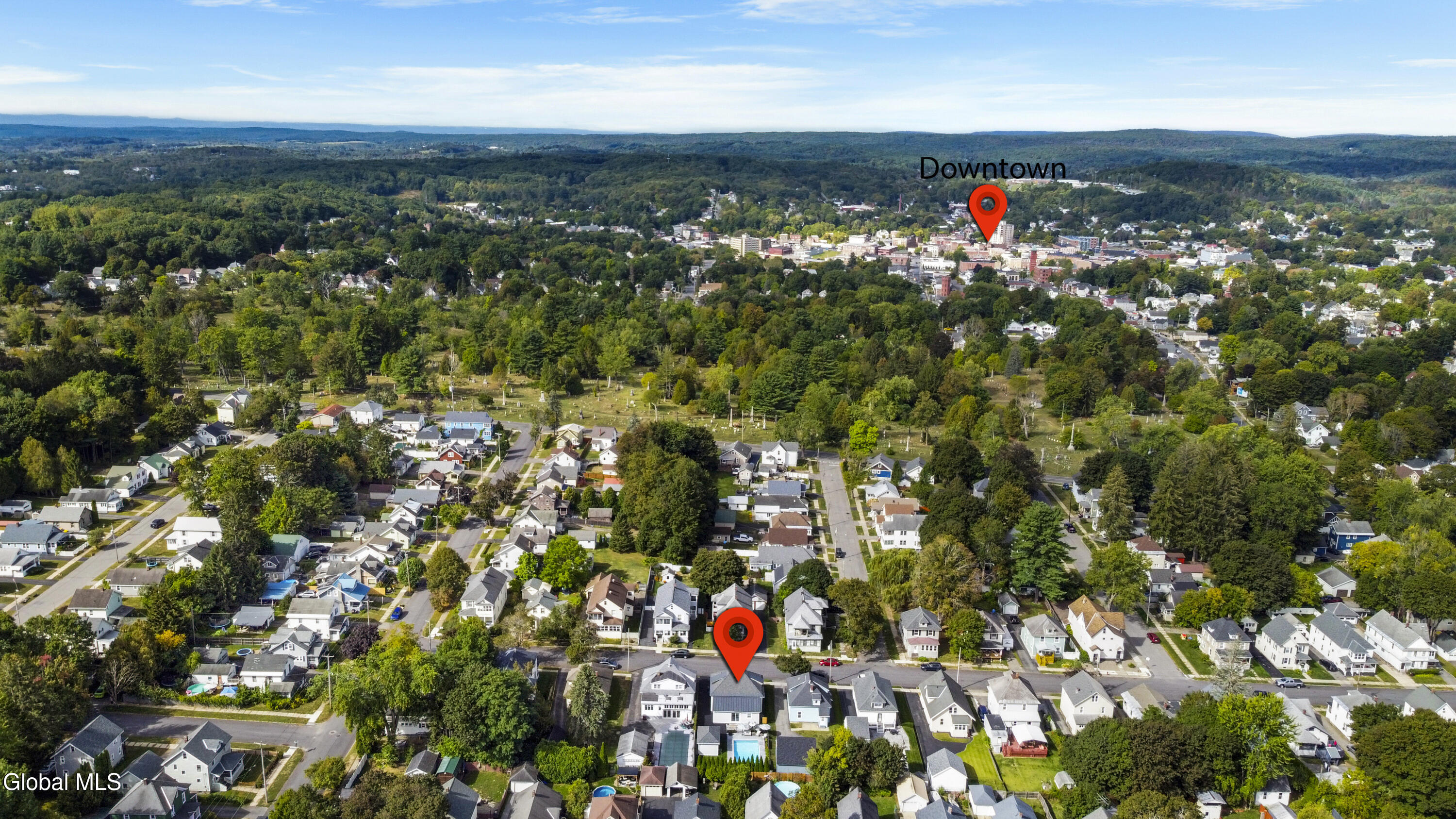 27 Almond Street Gloversville NY 12078