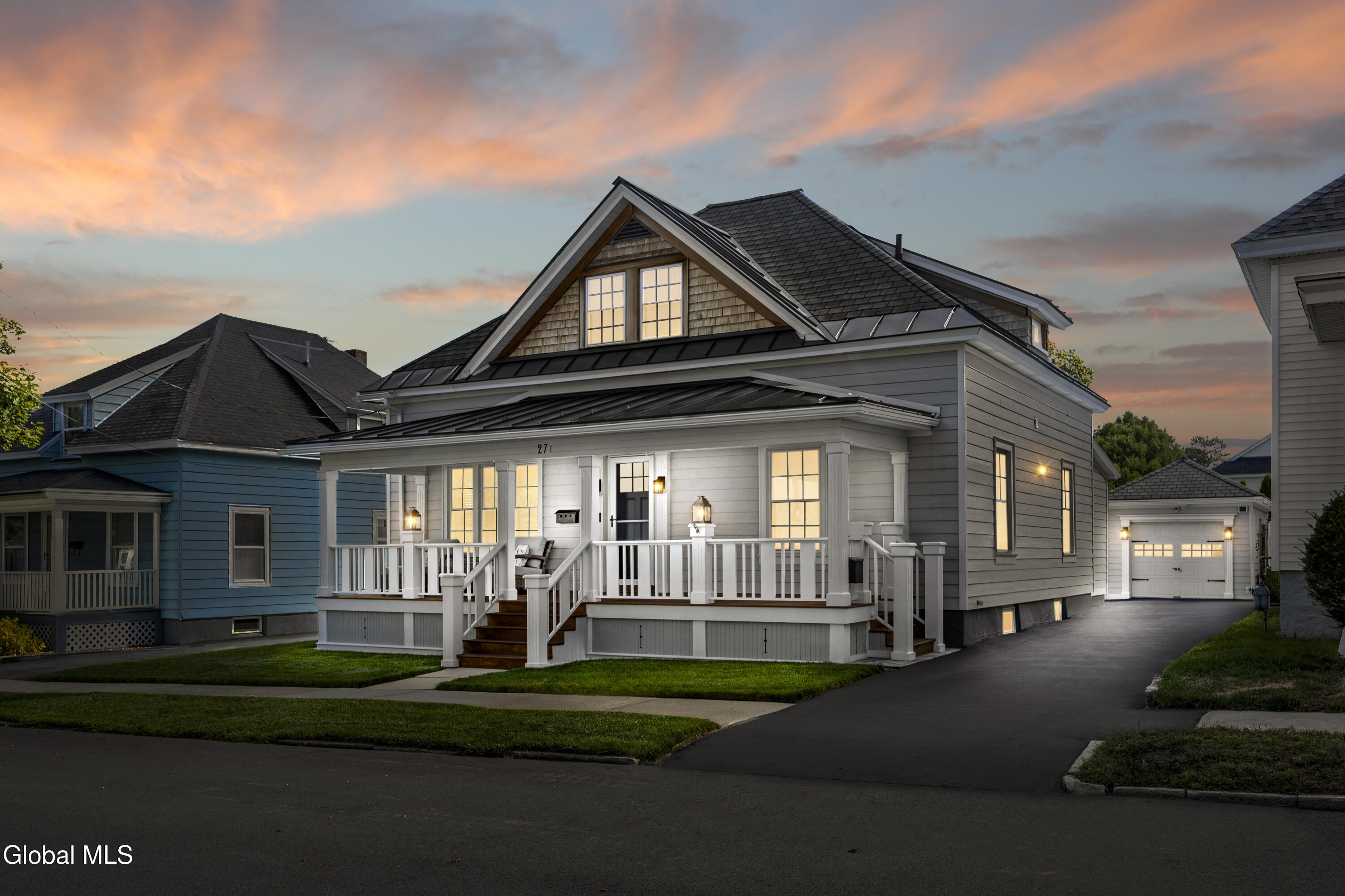 27 Almond Street Gloversville NY 12078