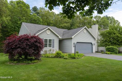 18 Waterview Drive Saratoga Springs NY 12866