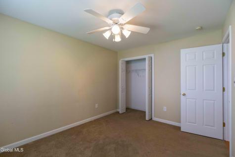 18 Waterview Drive Saratoga Springs NY 12866