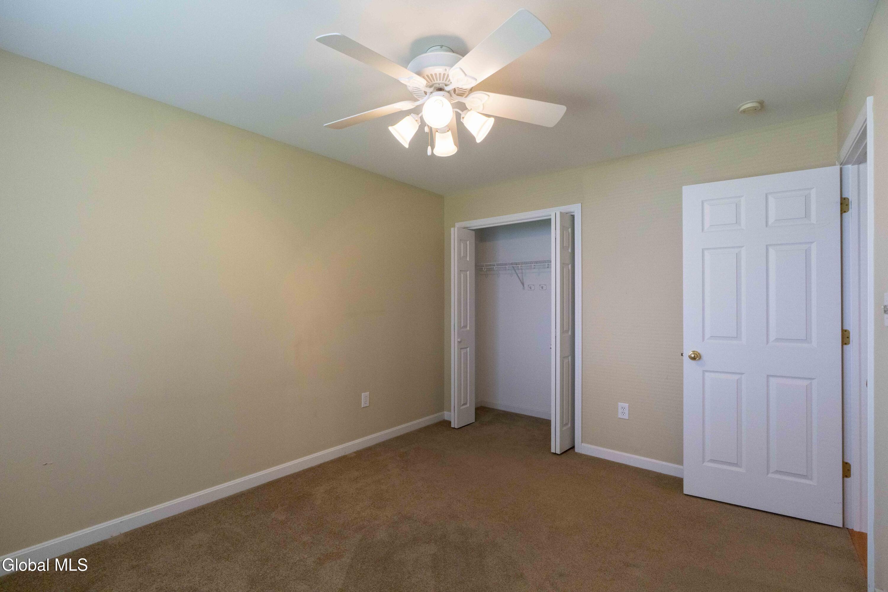 18 Waterview Drive Saratoga Springs NY 12866